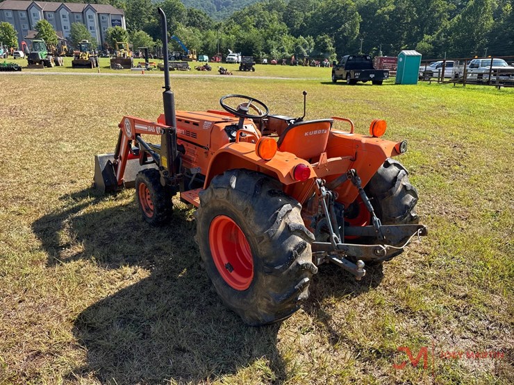kubota-b8200-image-4