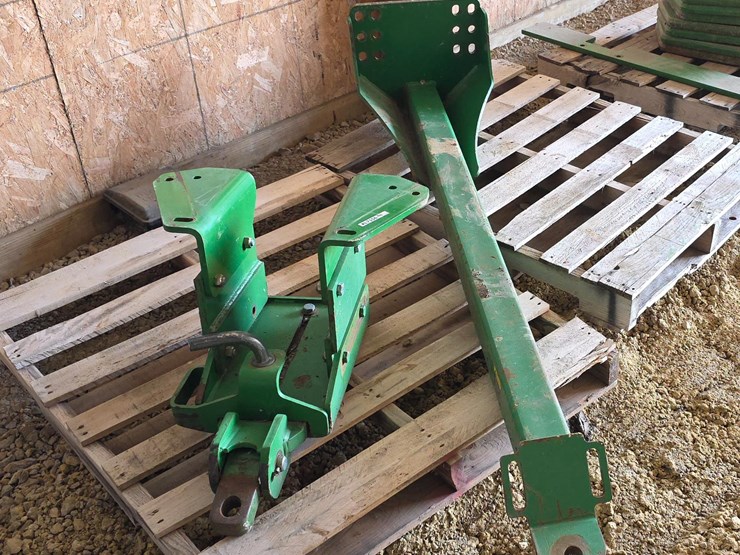 john-deere-rear-combine-tow-hitches-image-2