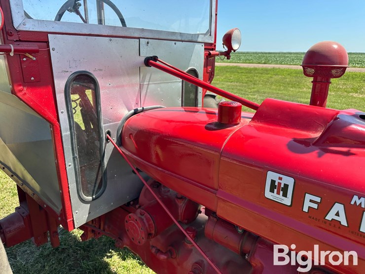 1948-farmall-h-2wd-tractor-w/automatic-mfg-cab-image-16