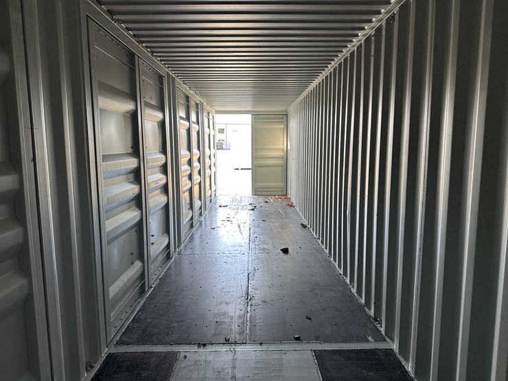 #5009-•-approx-40'-(5)-door-one-trip-shipping-container-image-14
