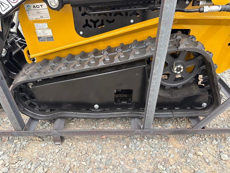 #5156-•-2026-agt-mx-crt23-mini-skid-steer-image-23