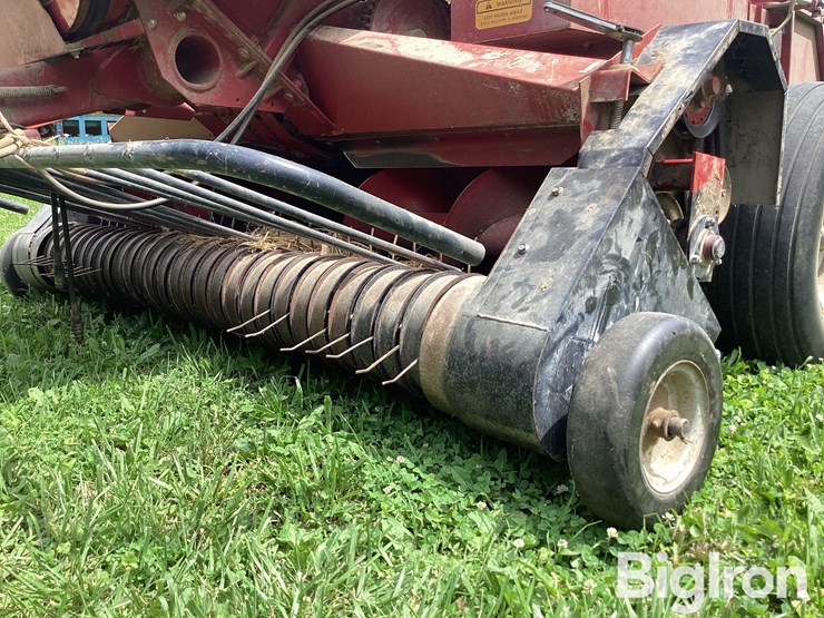 1990-case-ih-8530-image-13