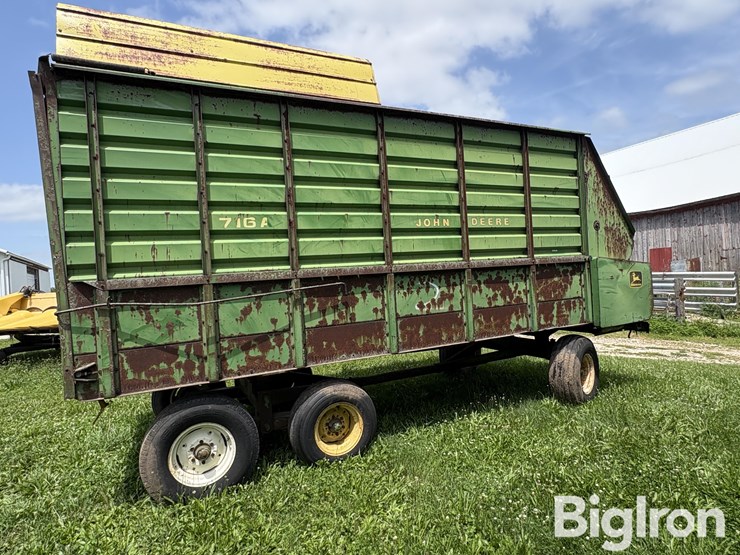 john-deere-716a-image-4