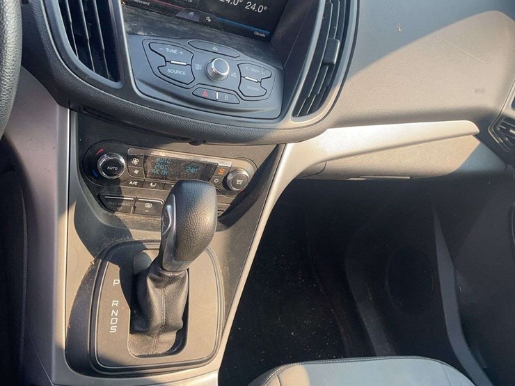 2014-ford-escape-image-13