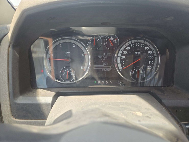 2011-ram-4500-slt-image-31