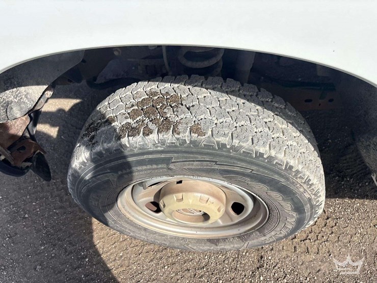 2015-ford-f250-image-32