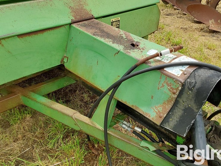 john-deere-450-image-12