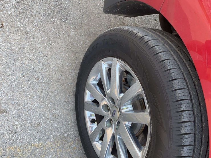 2011-ford-edge-image-21