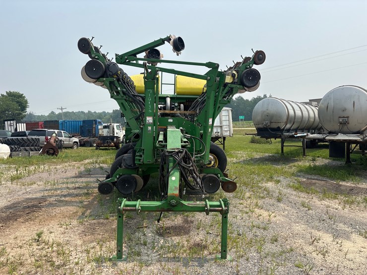 john-deere-1790-image-8