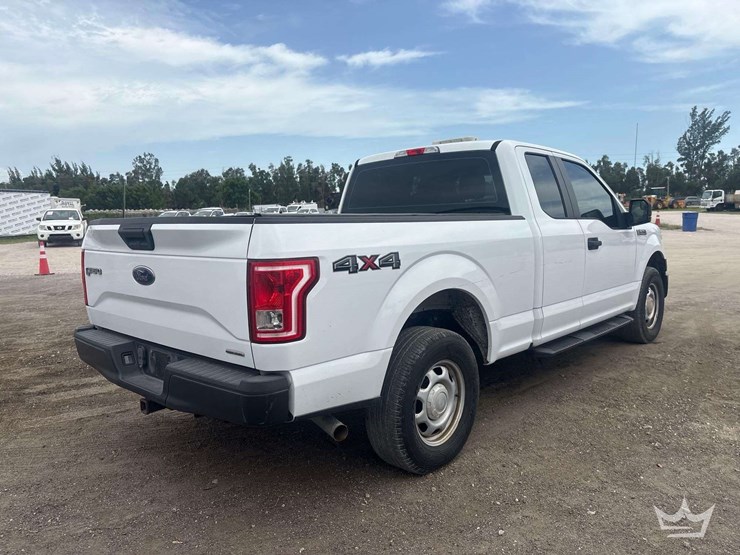 2016-ford-f150-image-3