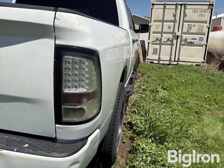 2012-dodge-ram-1500-image-16