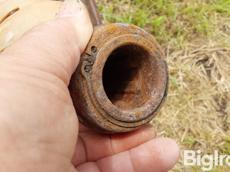 john-deere-450-image-11
