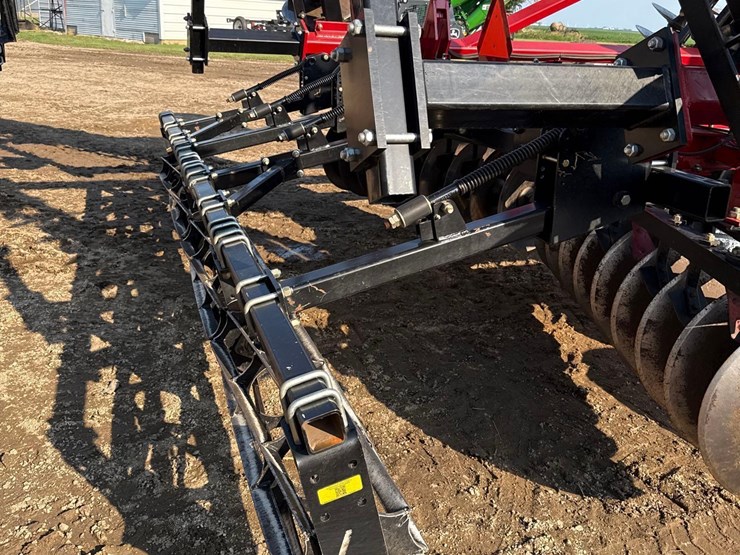 2012-case-ih-370-image-32