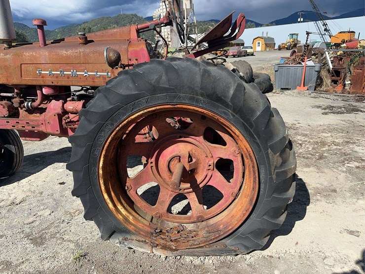 farmall-300-gas-image-52