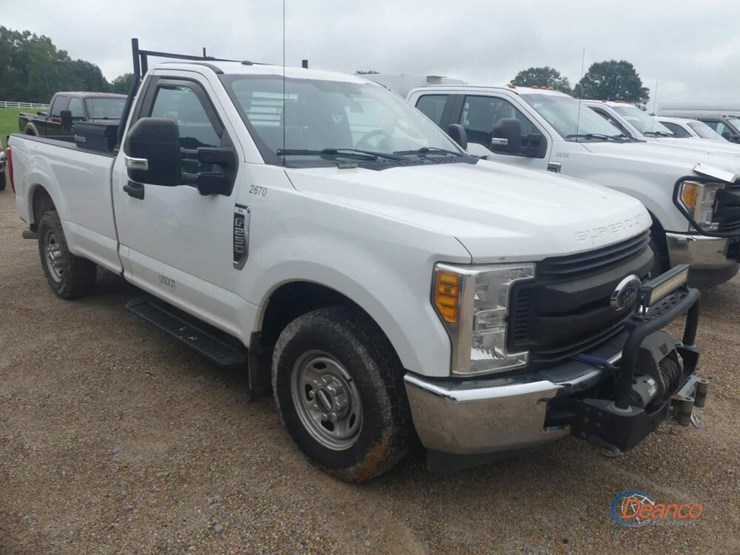 2017-ford-f250-image-1