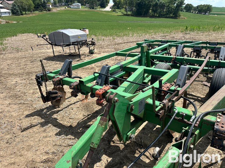 john-deere-550-image-10