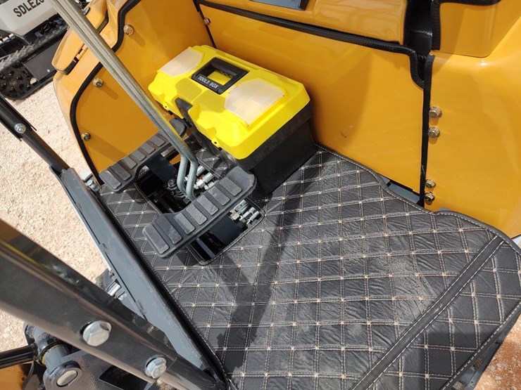 2025-sd-lanch-sdle20-mini-excavator-image-10
