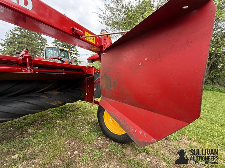 2019-new-holland-discbine-210-image-16