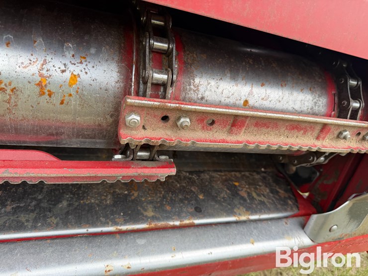 2023-case-ih-8250-image-19