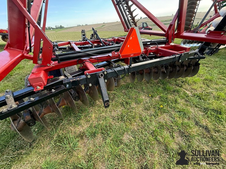 2012-case-ih-370-image-17