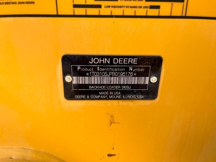 2011-deere-310sj-image-40