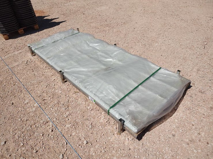 (50+/-)-sd-lanch-8ft-r-panels-image-1