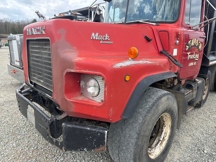 1981-mack-dm600-image-9