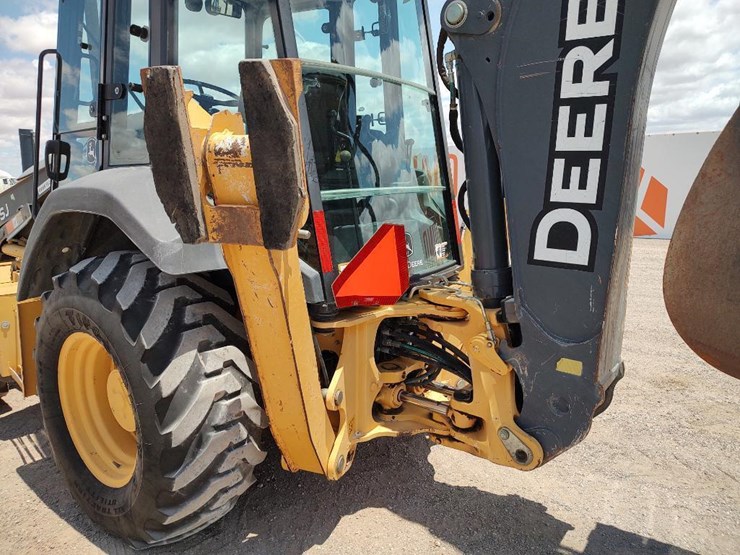 2011-deere-310sj-image-17