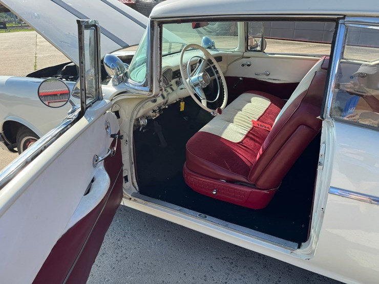 #1894-•-1955-pontiac-catalina-coupe-image-25