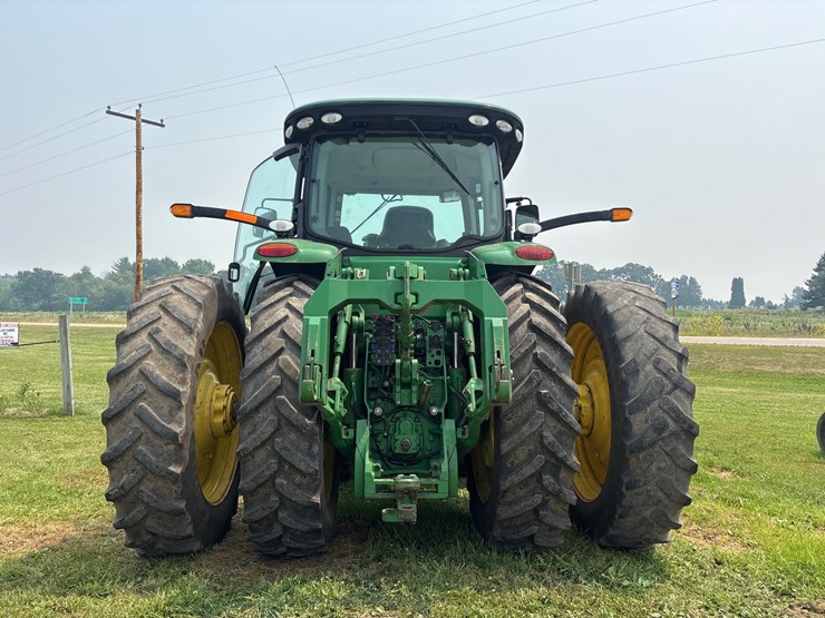 john-deere-8360r-image-4