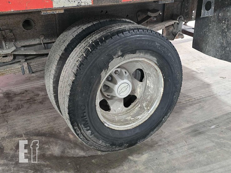 2009-chevrolet-silverado-3500-image-19