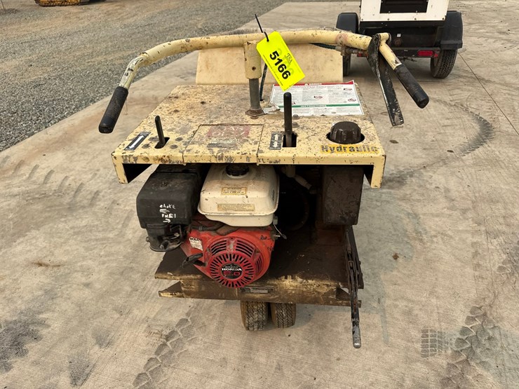 #5166-•-terex-ompb10w-walk-behind-power-buggy-image-12