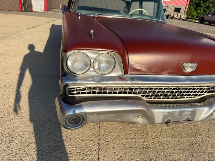 #1883-•-1957-ford-fairlane-image-32