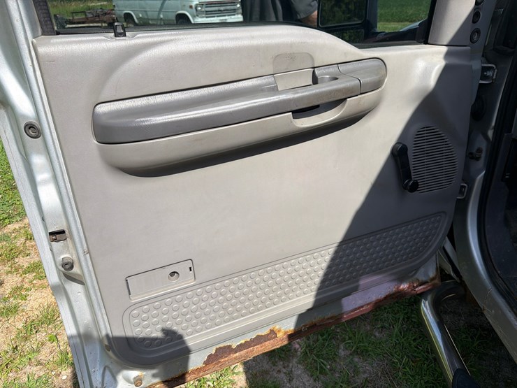 1999-ford-f250-image-24