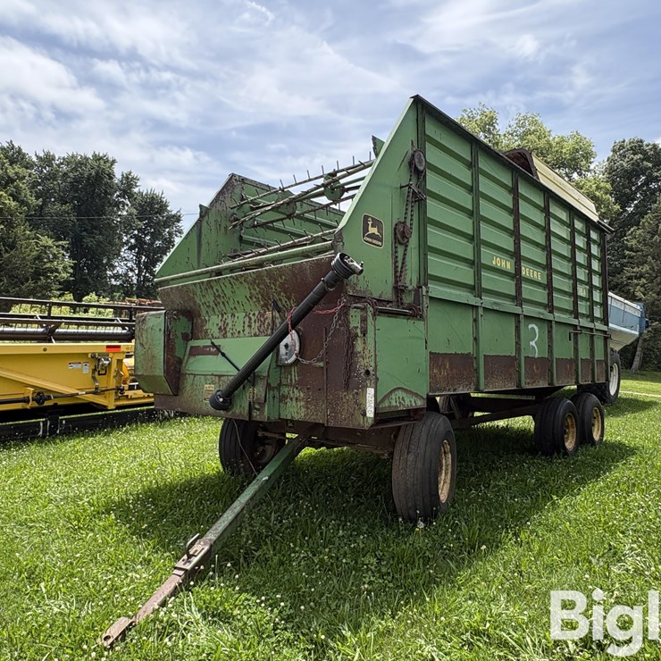 JOHN DEERE 716A