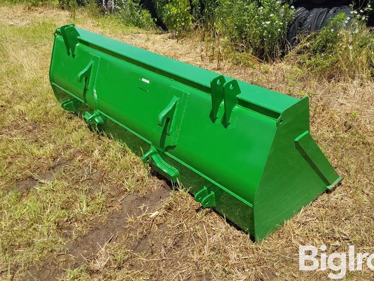 john-deere-8-image-6