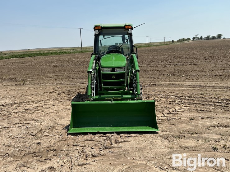 2024-john-deere-3046r-image-2