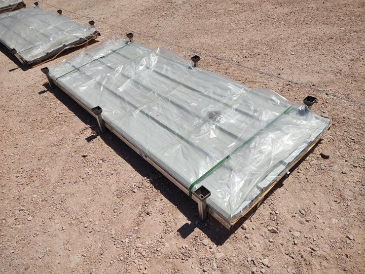 (50+/-)-sd-lanch-8ft-r-panels-image-1