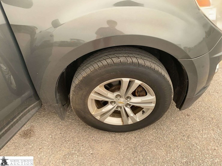 2012-chevrolet-equinox-image-30