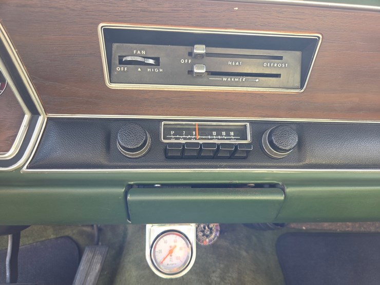 #1835-•-1972-dart-swinger-image-58