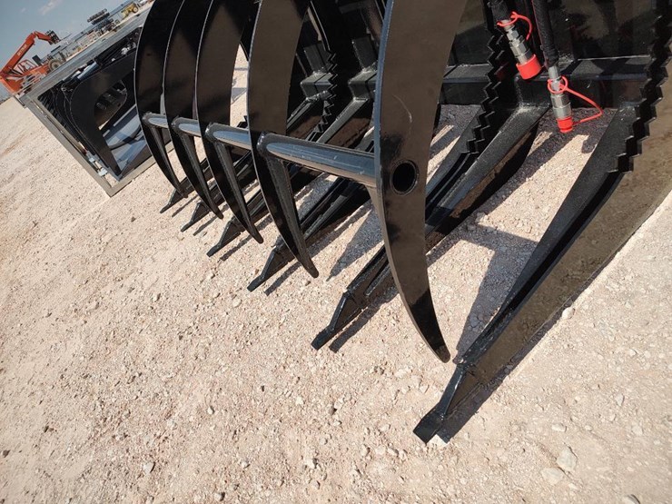 wolverine-lr72-72"-skid-steer-root-rake-image-10
