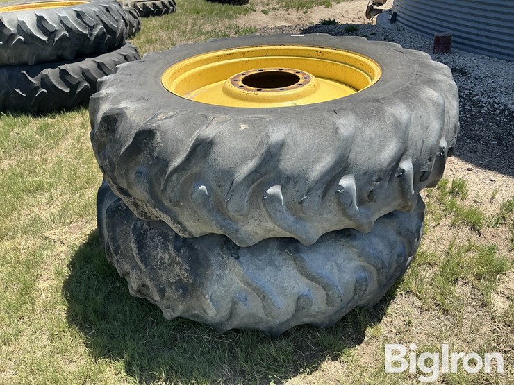 john-deere-2-image-3
