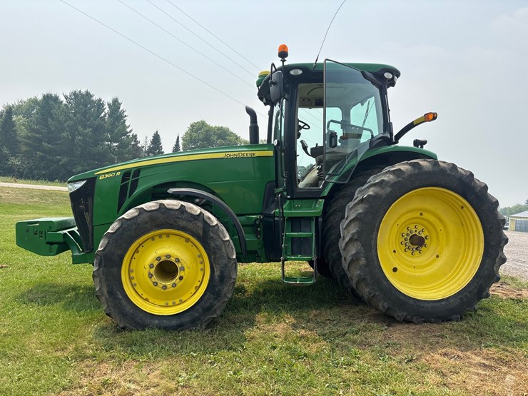 john-deere-8360r-image-2