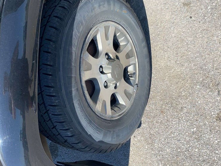 2004-nissan-pathfinder-image-23
