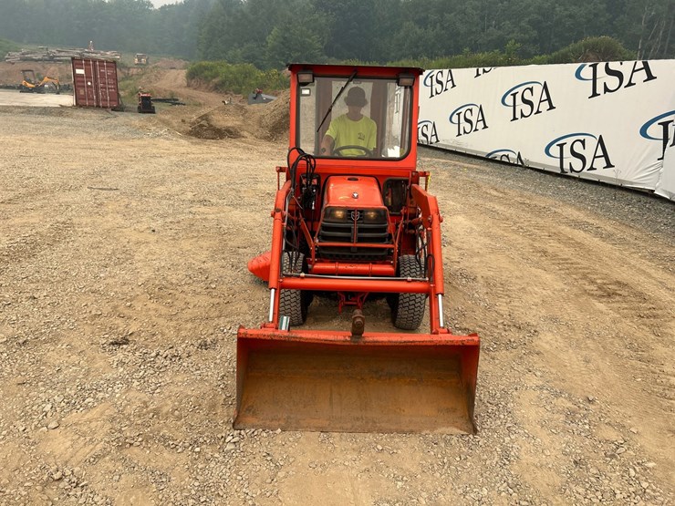 kubota-b2400-image-8