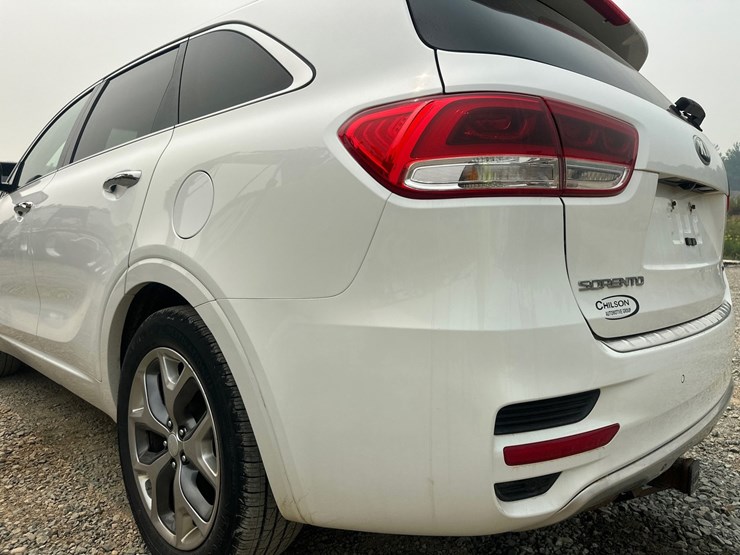 2016-kia-sorento-sx-image-15