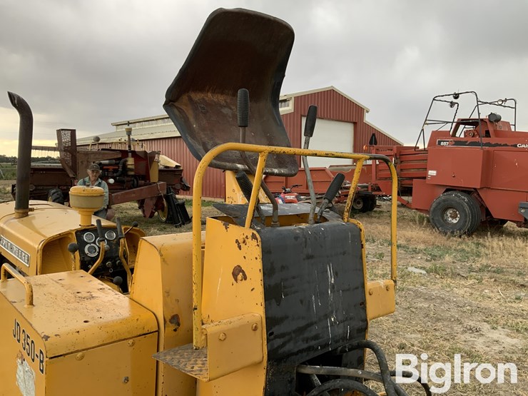 deere-350b-image-16