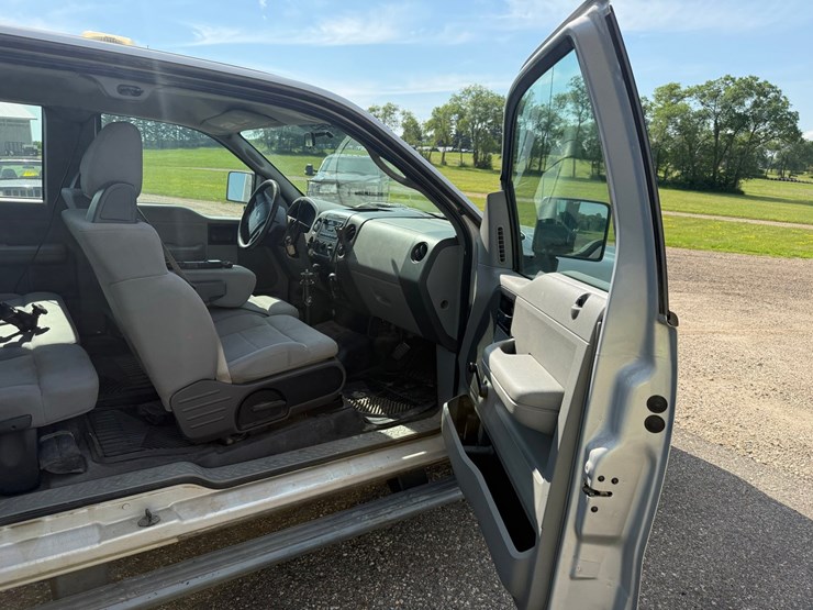 2006-ford-f150-image-30