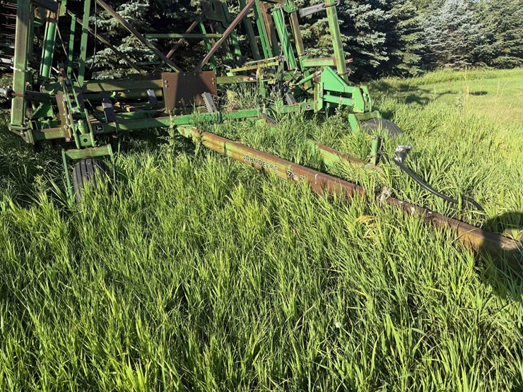 john-deere-737-image-3
