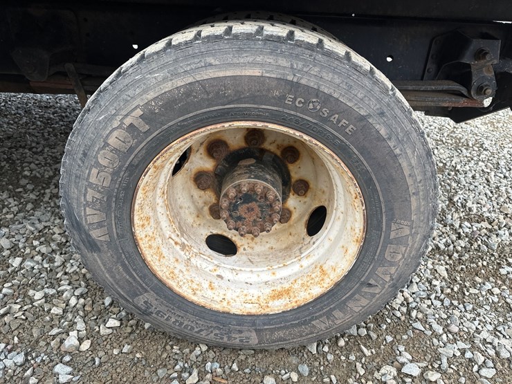 2000-gmc-t6500-image-72